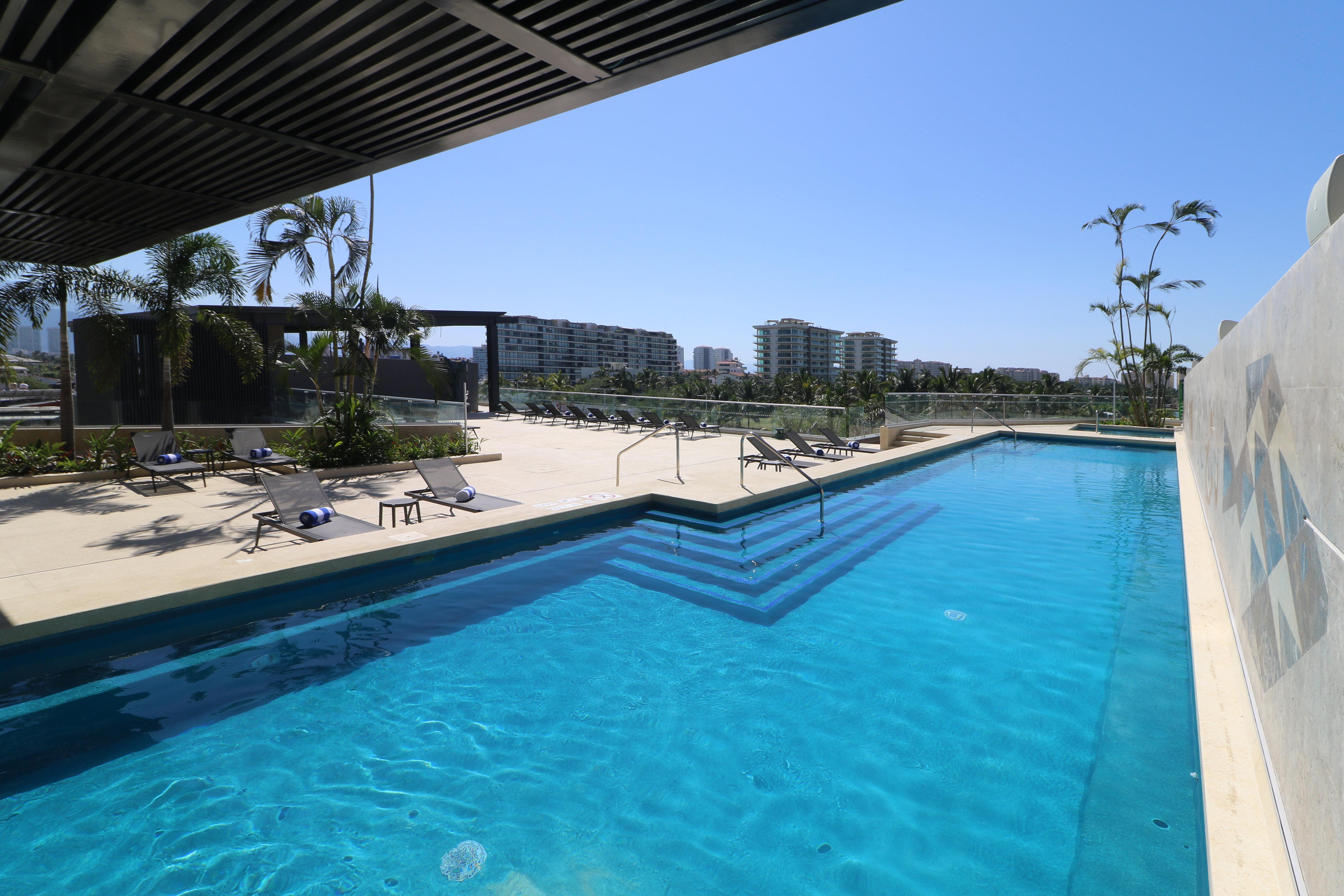 Holiday Inn & Suites - Puerto Vallarta Marina & Golf By Ihg Extérieur photo
