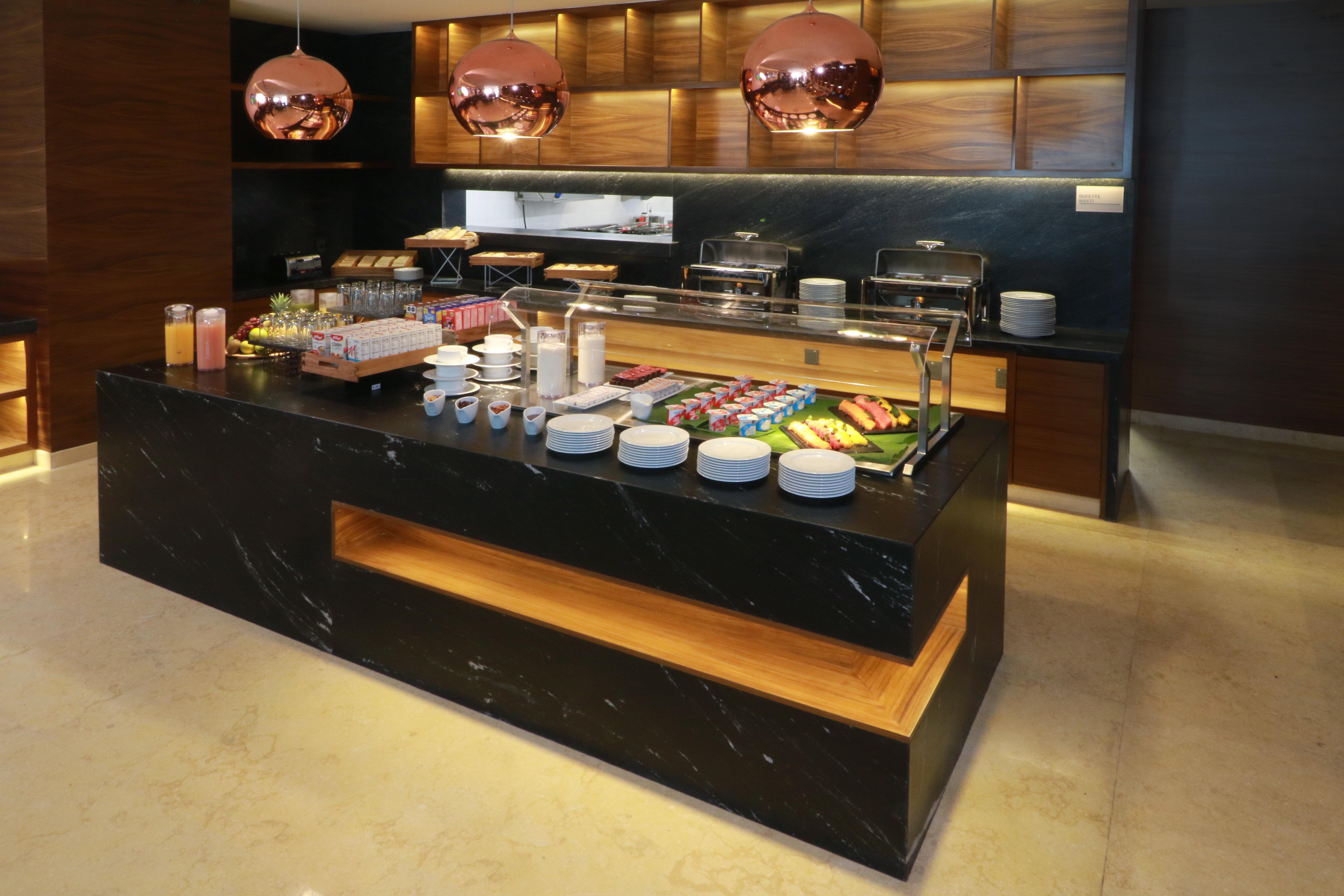 Holiday Inn & Suites - Puerto Vallarta Marina & Golf By Ihg Extérieur photo