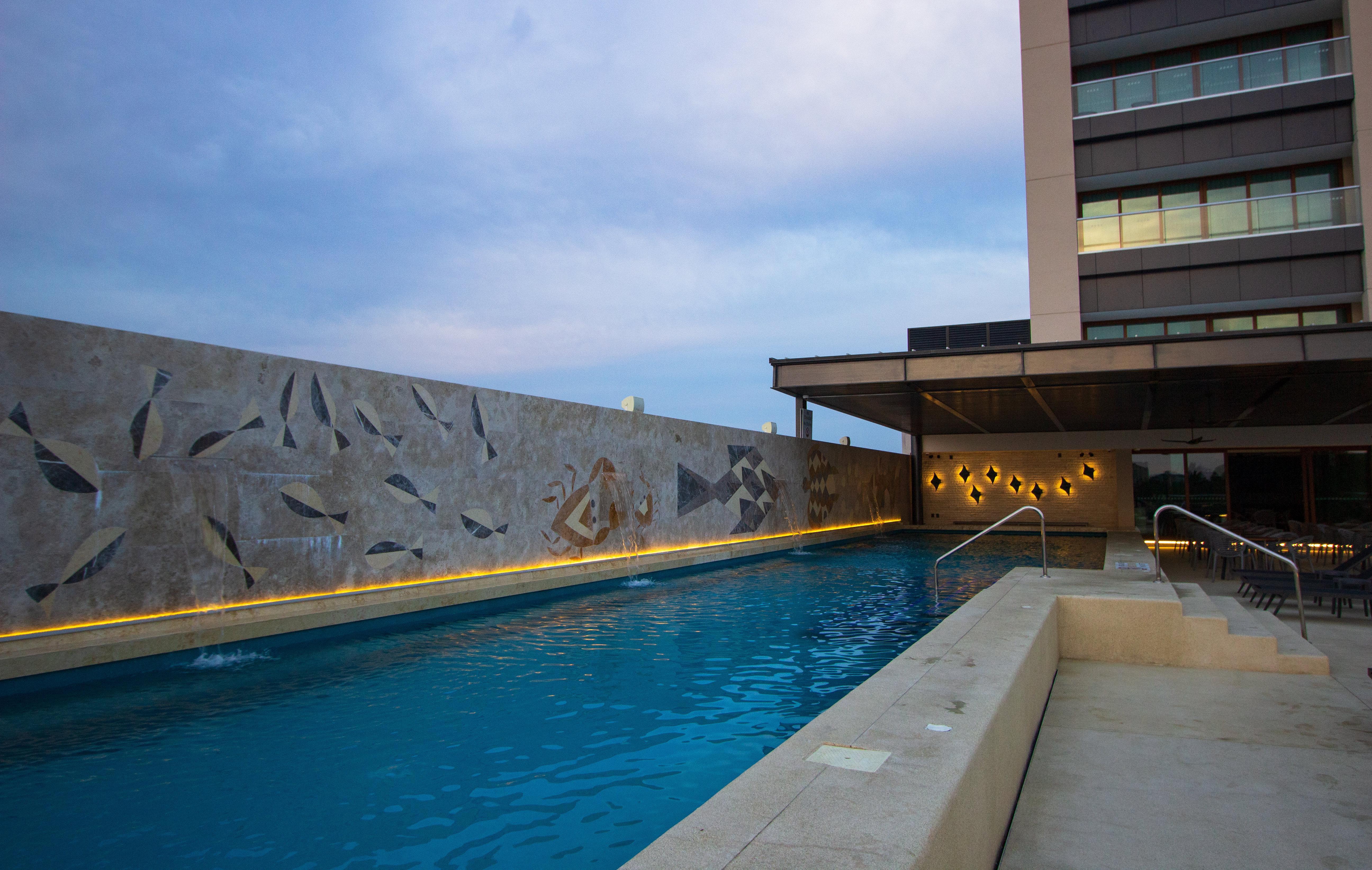 Holiday Inn & Suites - Puerto Vallarta Marina & Golf By Ihg Extérieur photo